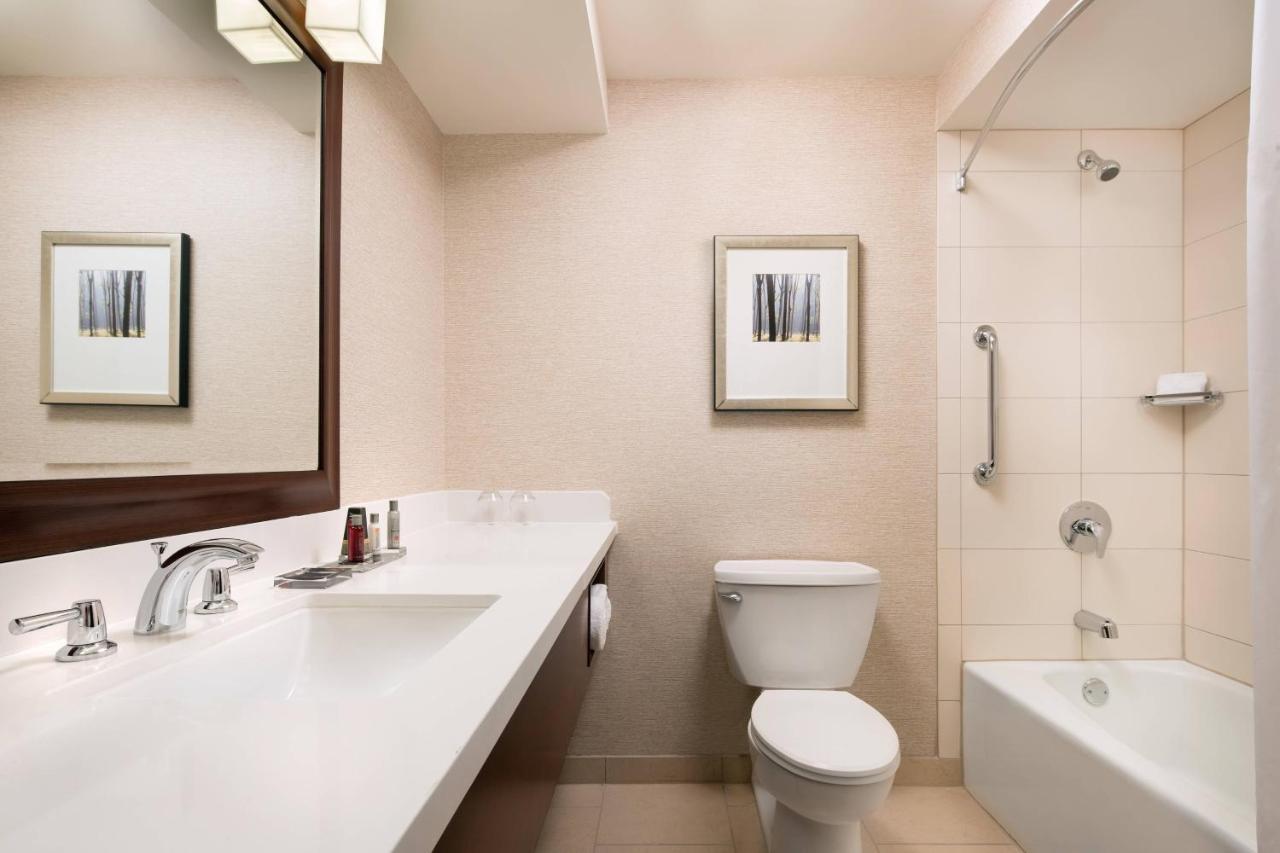 Chicago Marriott Naperville Dış mekan fotoğraf