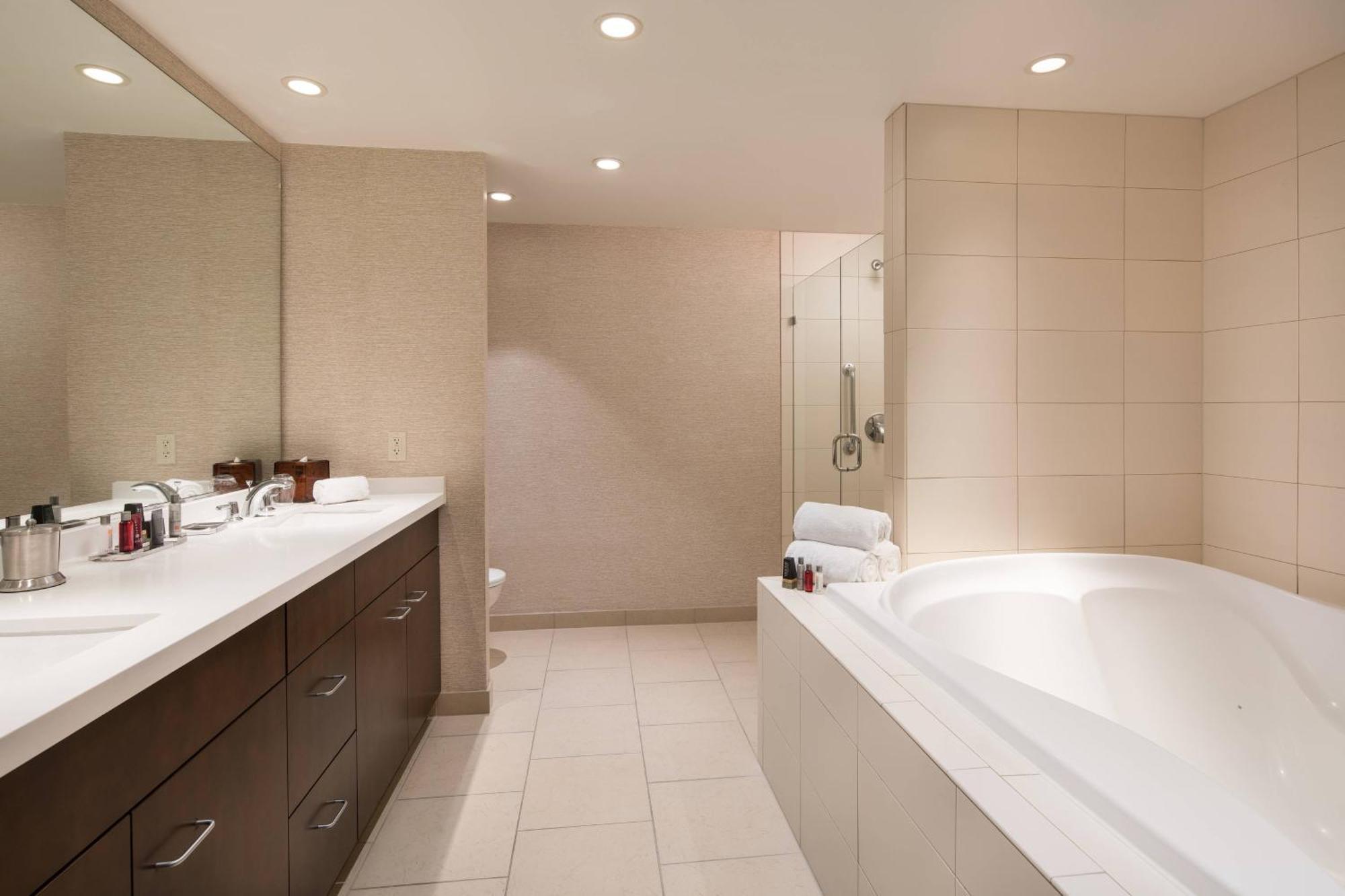 Chicago Marriott Naperville Dış mekan fotoğraf